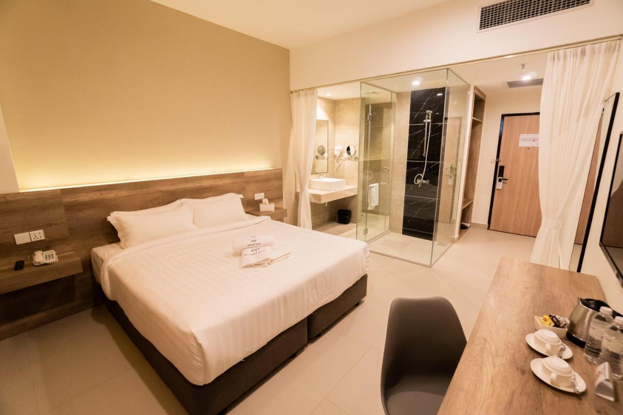 D&F Boutique Hotel Seremban 2 Екстер'єр фото